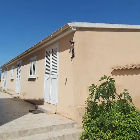 Les Jasmins Apartamento Lucciana (Corsica)